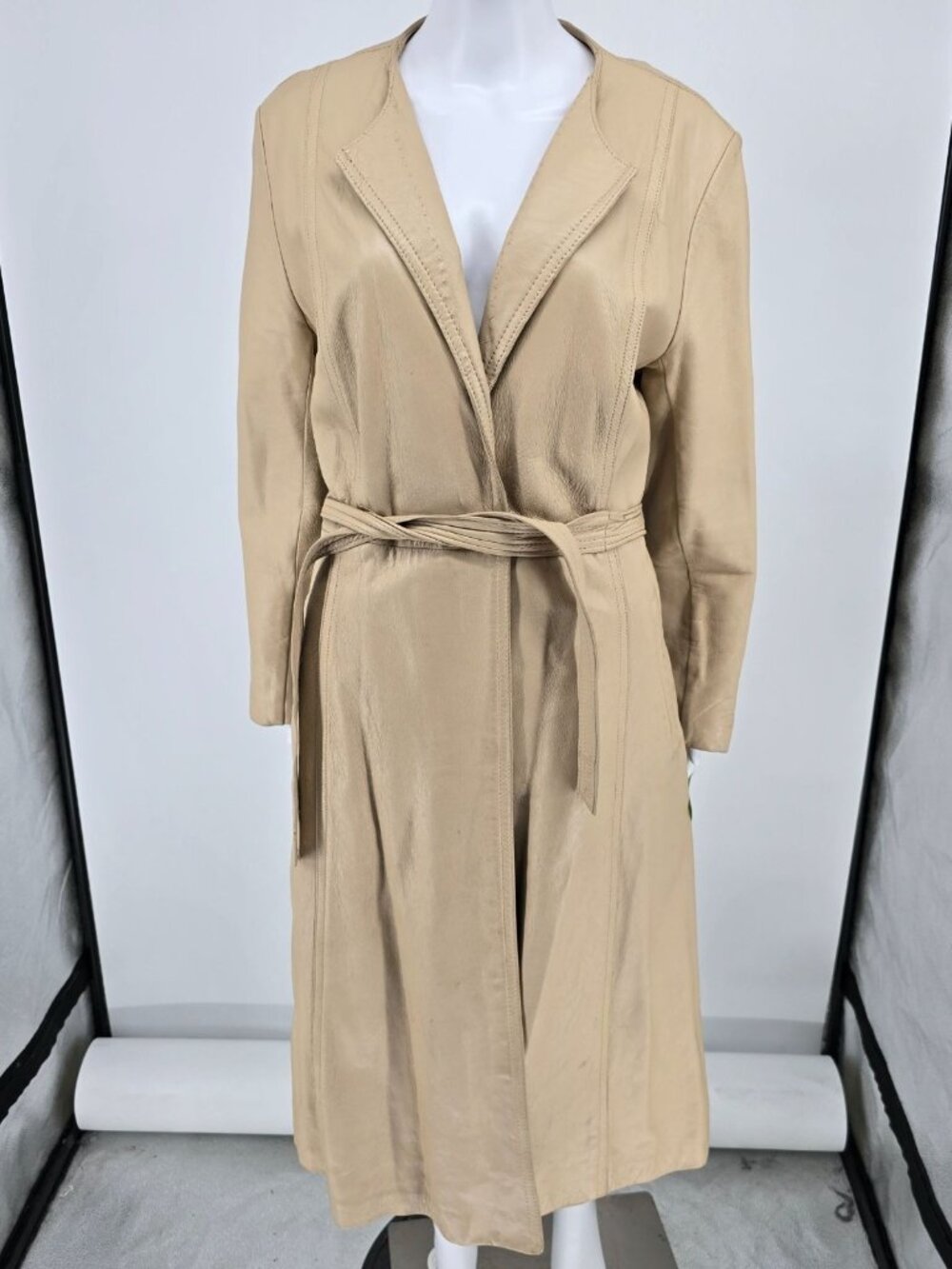 Vintage Late 1970s Vincent's Indiana Beige Leather Wrap Belted Coat (M) *Fair